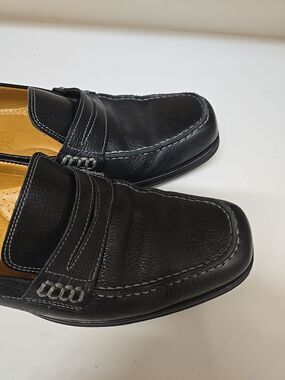 Sandro Men's Classic Black‎ Leather Slip-On Moc Toe Loafers 8.5